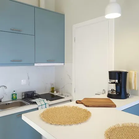 Old Port - 3min Walk To - Ac - Wifi Apartment *